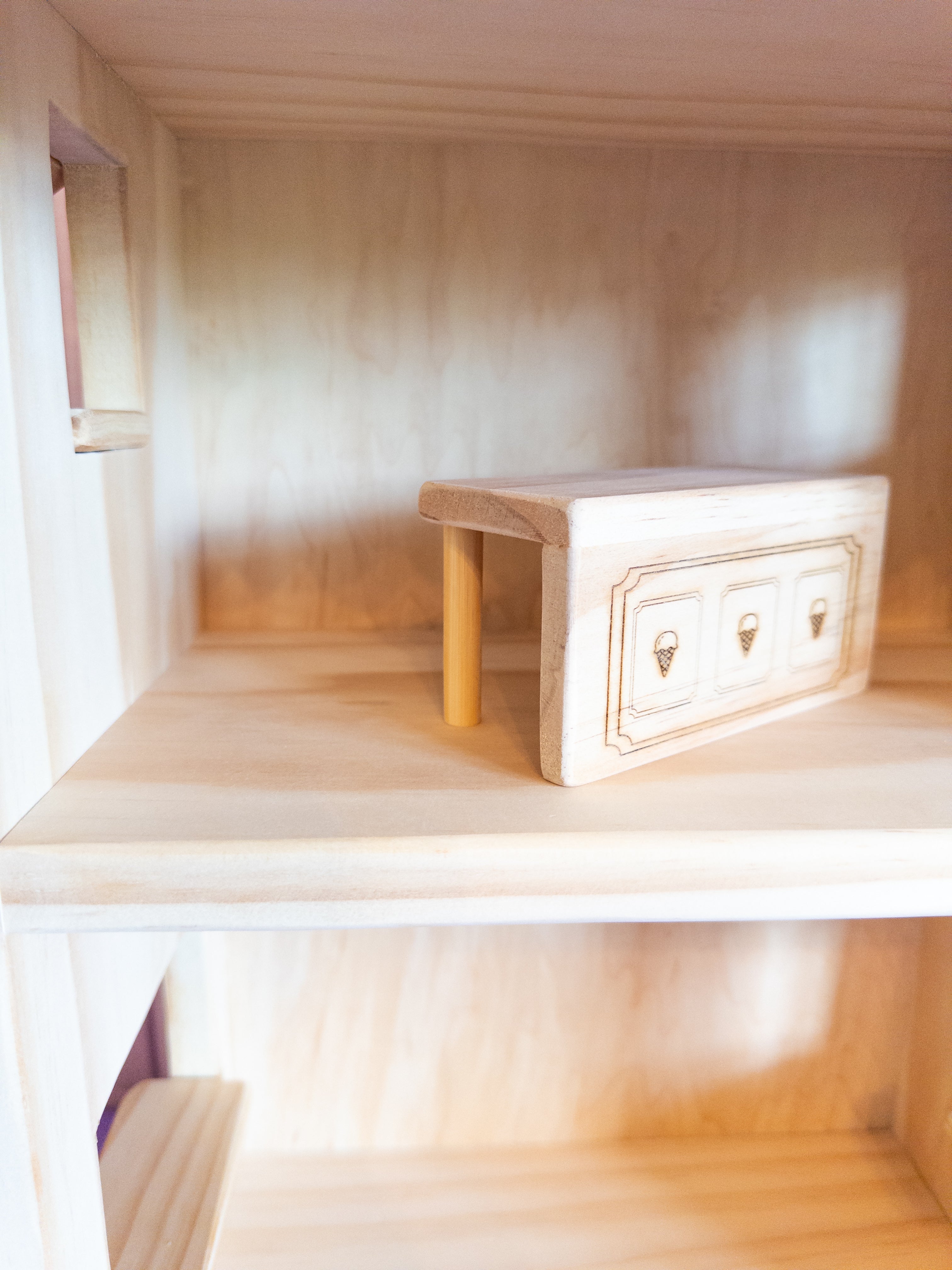 Ice Cream Parlor Wooden Collection