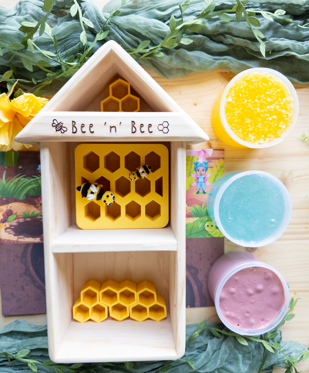 Insects as Architects Wooden Collection