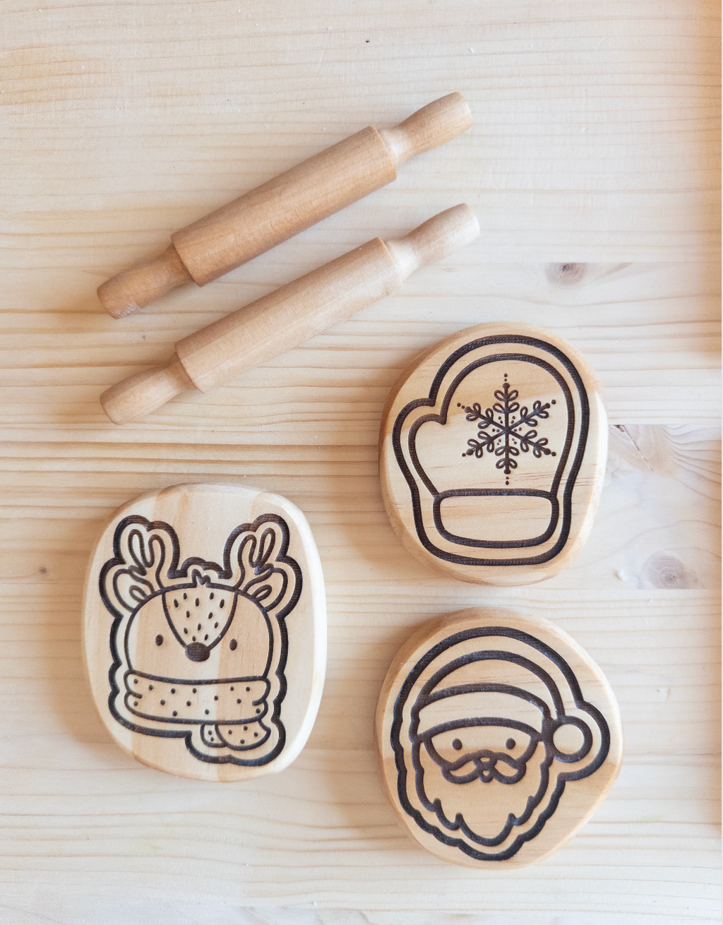 Mrs. Claus Wooden Bakery Play Set